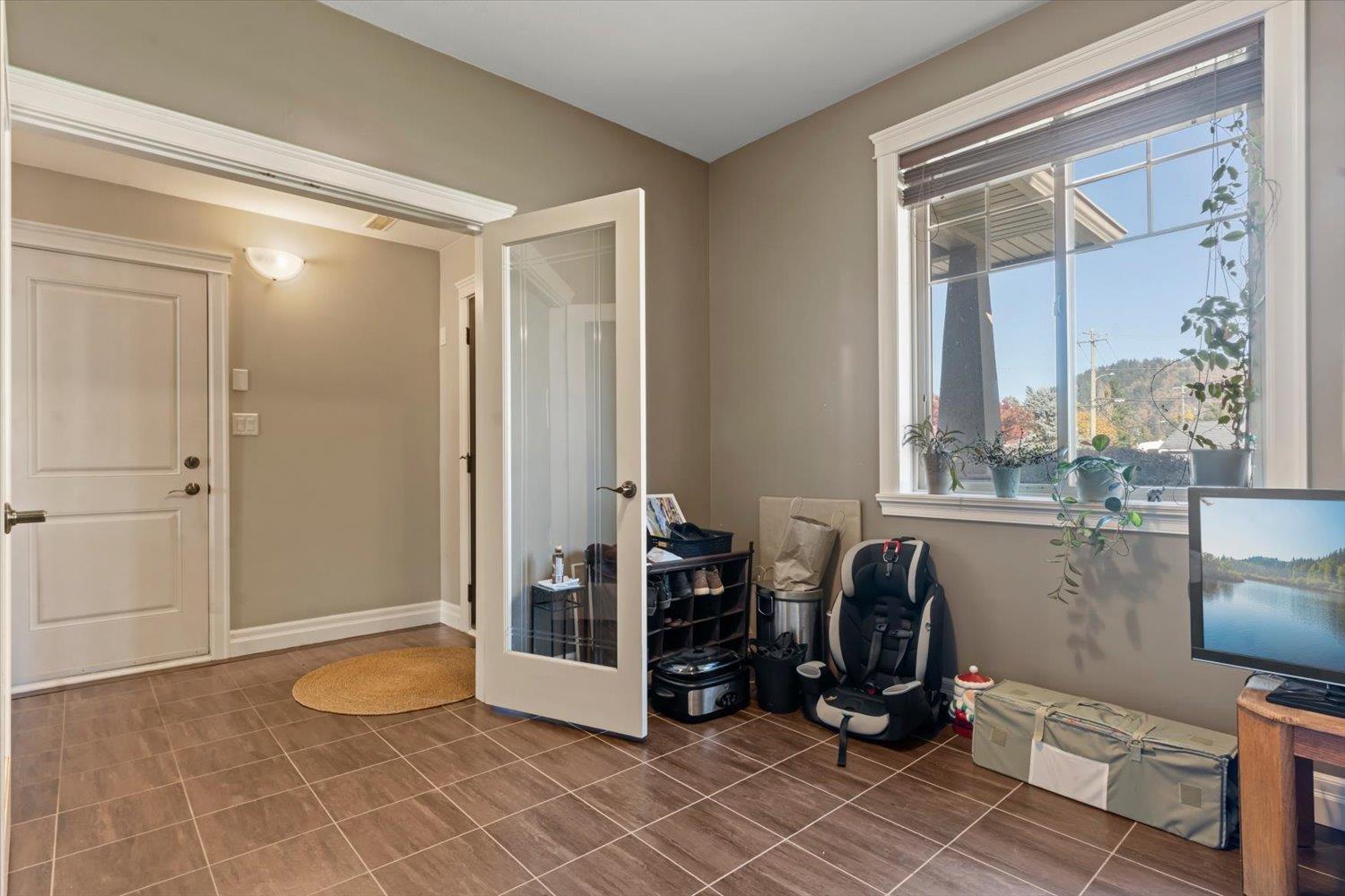 6898 Cheam Avenue Property Photo 18