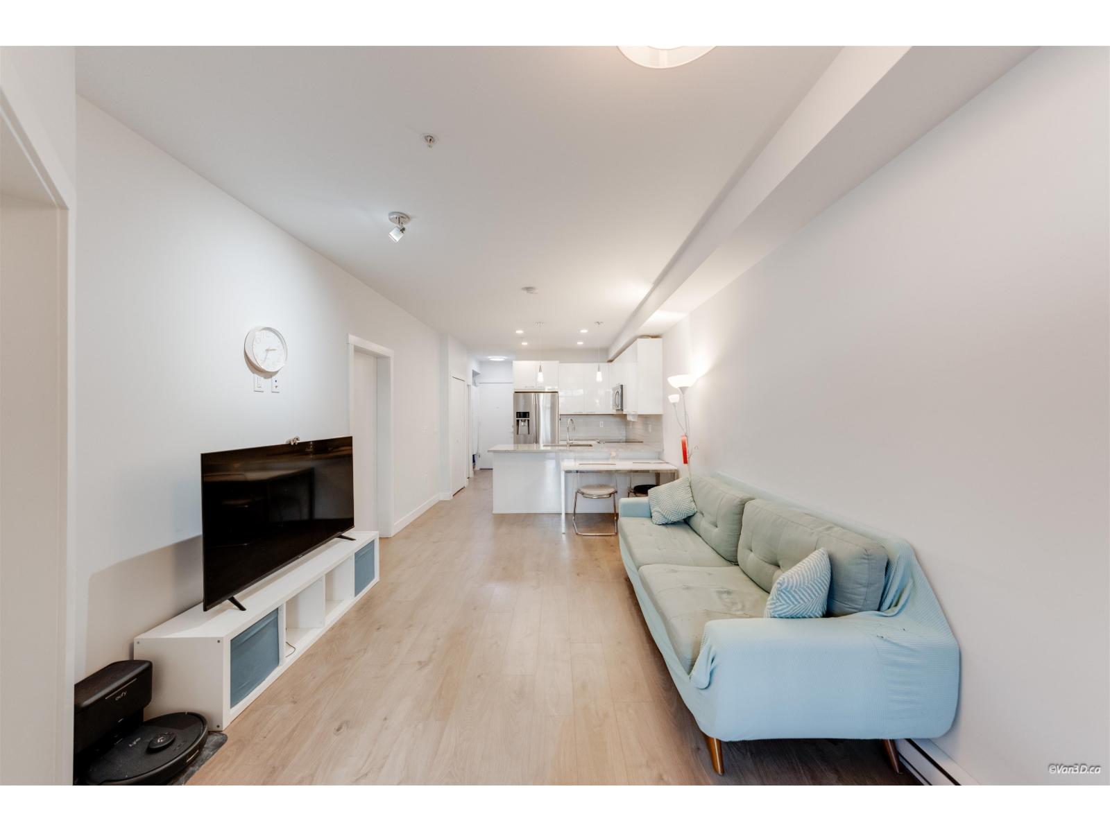 119 20696 Eastleigh Crescent Property Photo 10