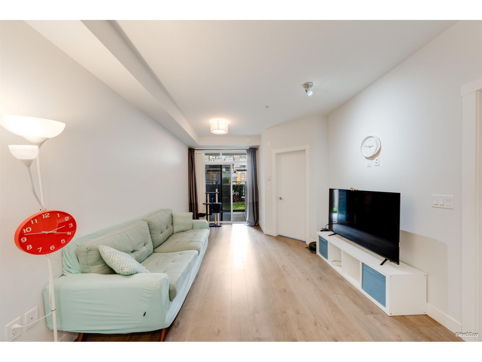 119 20696 Eastleigh Crescent Property Photo 11