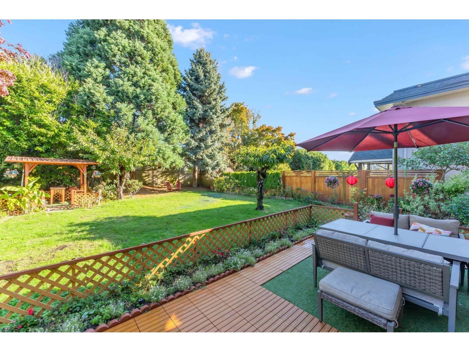15535 Cliff Avenue Property Photo 3