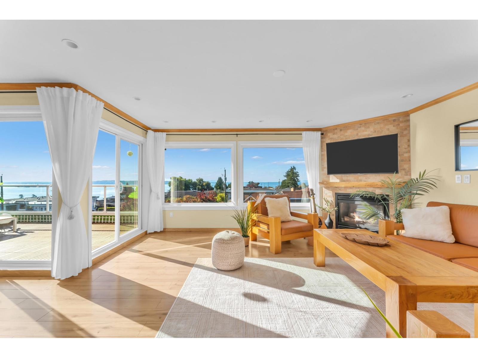 15535 Cliff Avenue Property Photo 10