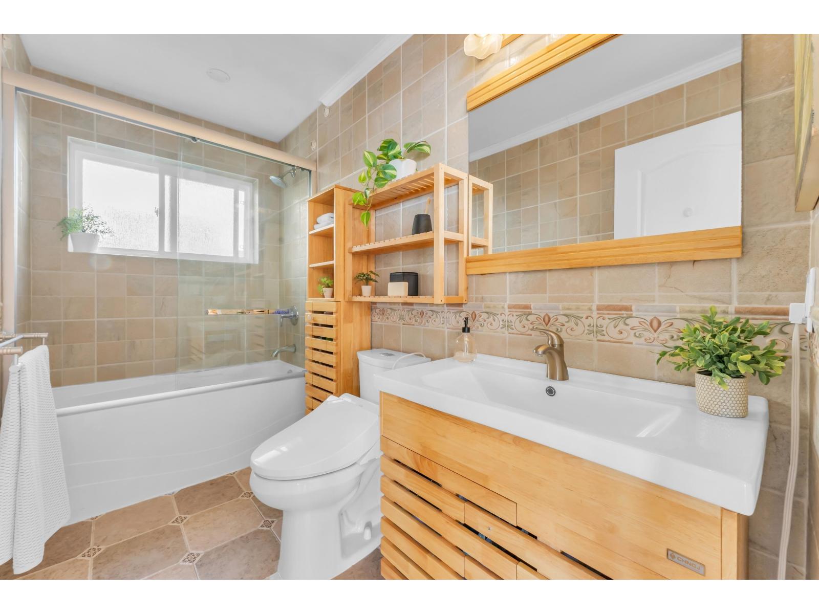15535 Cliff Avenue Property Photo 12