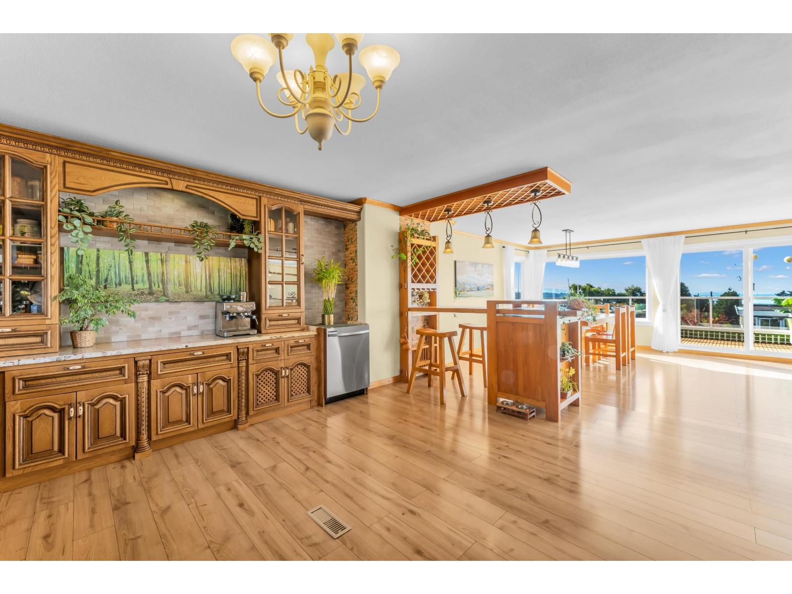 15535 Cliff Avenue Property Photo 16
