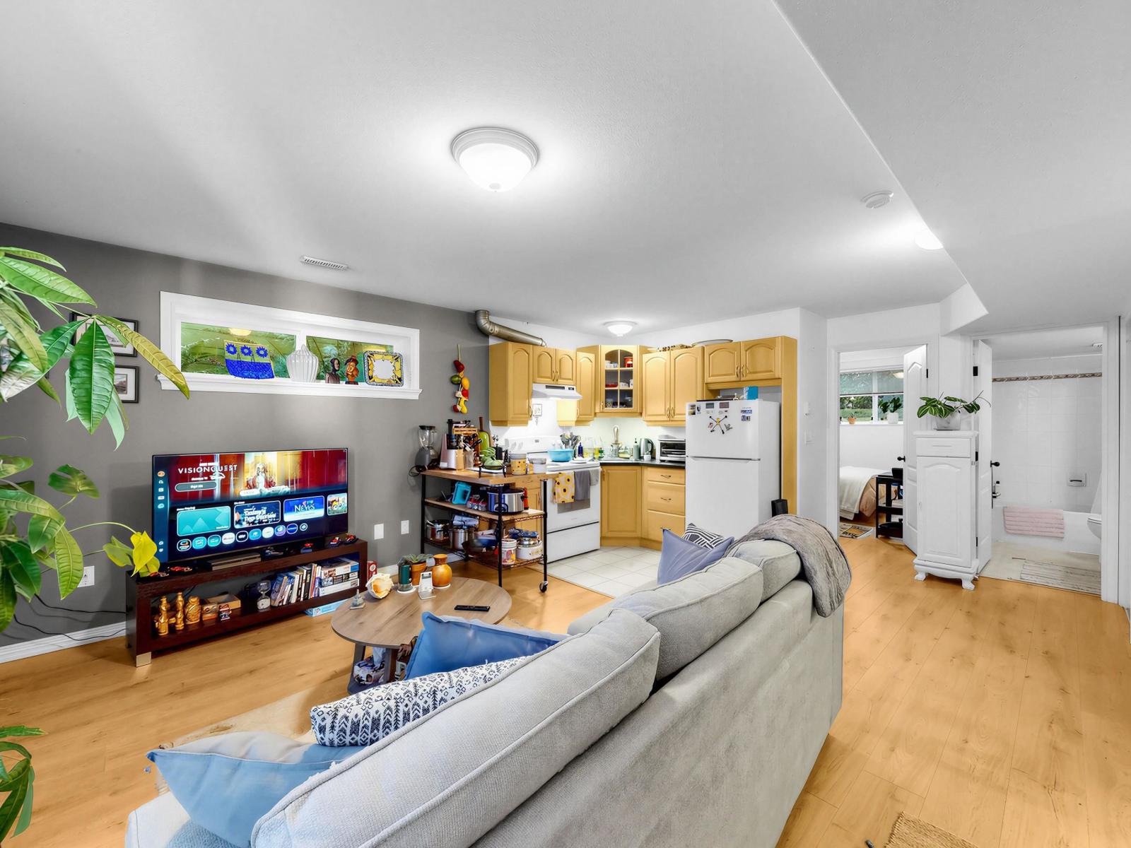 15535 Cliff Avenue Property Photo 29