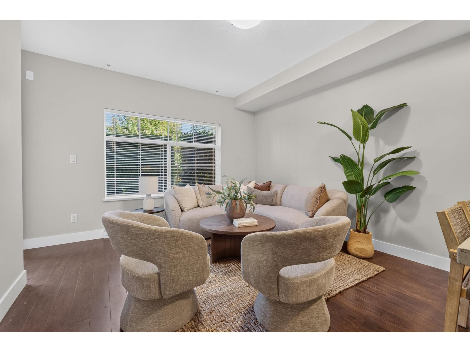 107 19530 65 Avenue Property Photo 12