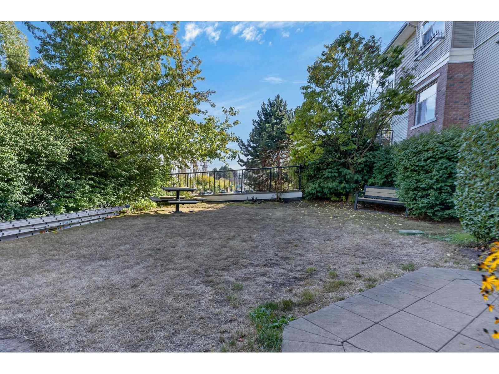 107 19530 65 Avenue Property Photo 30