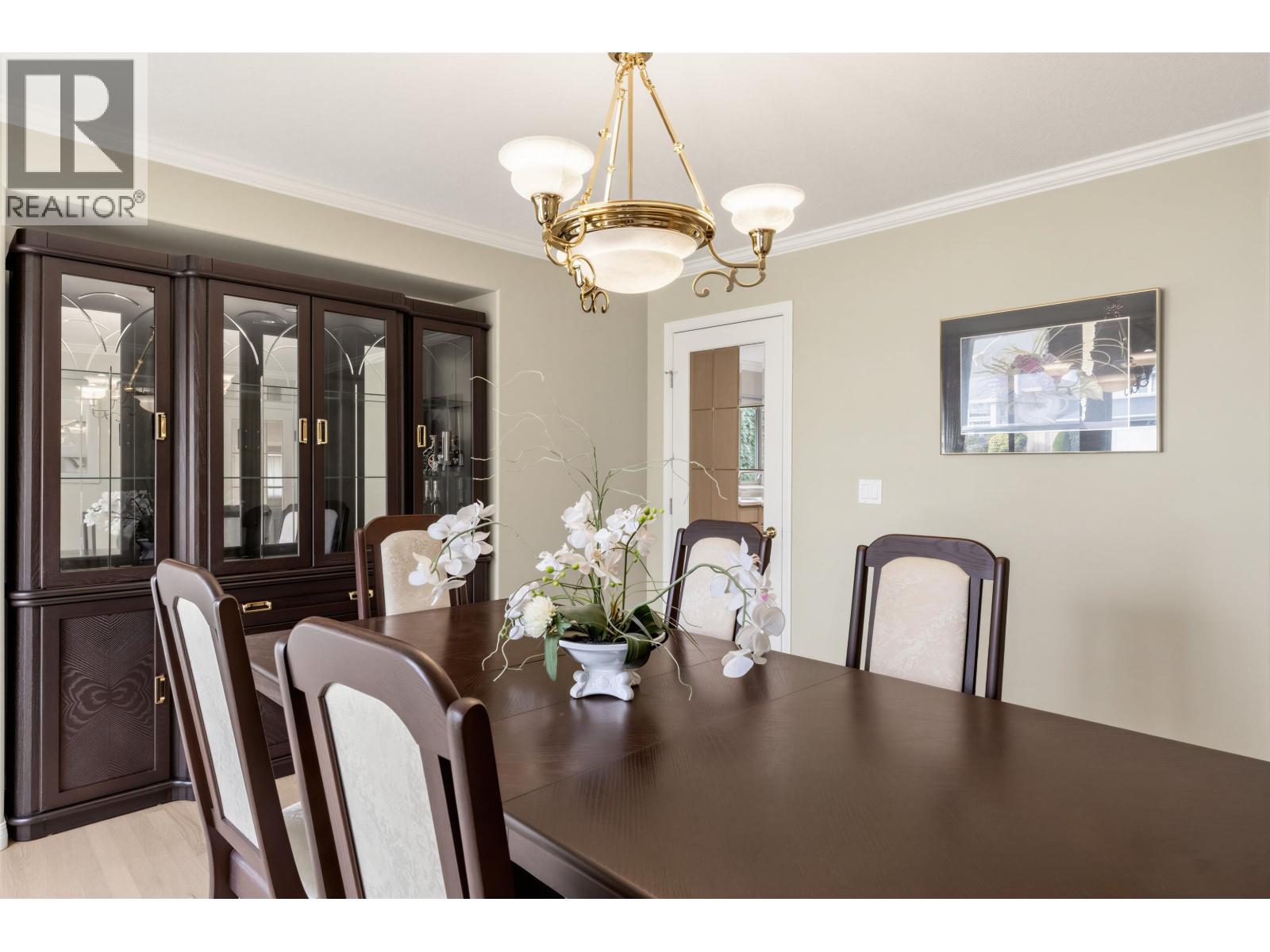 4800 English Bluff Court Property Photo 8