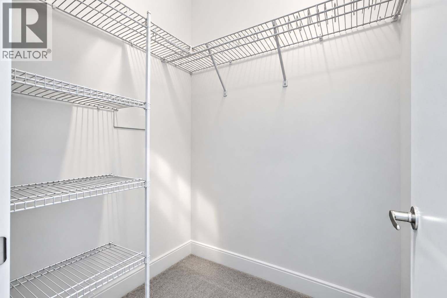 202 1306 Fifth Avenue Property Photo 15