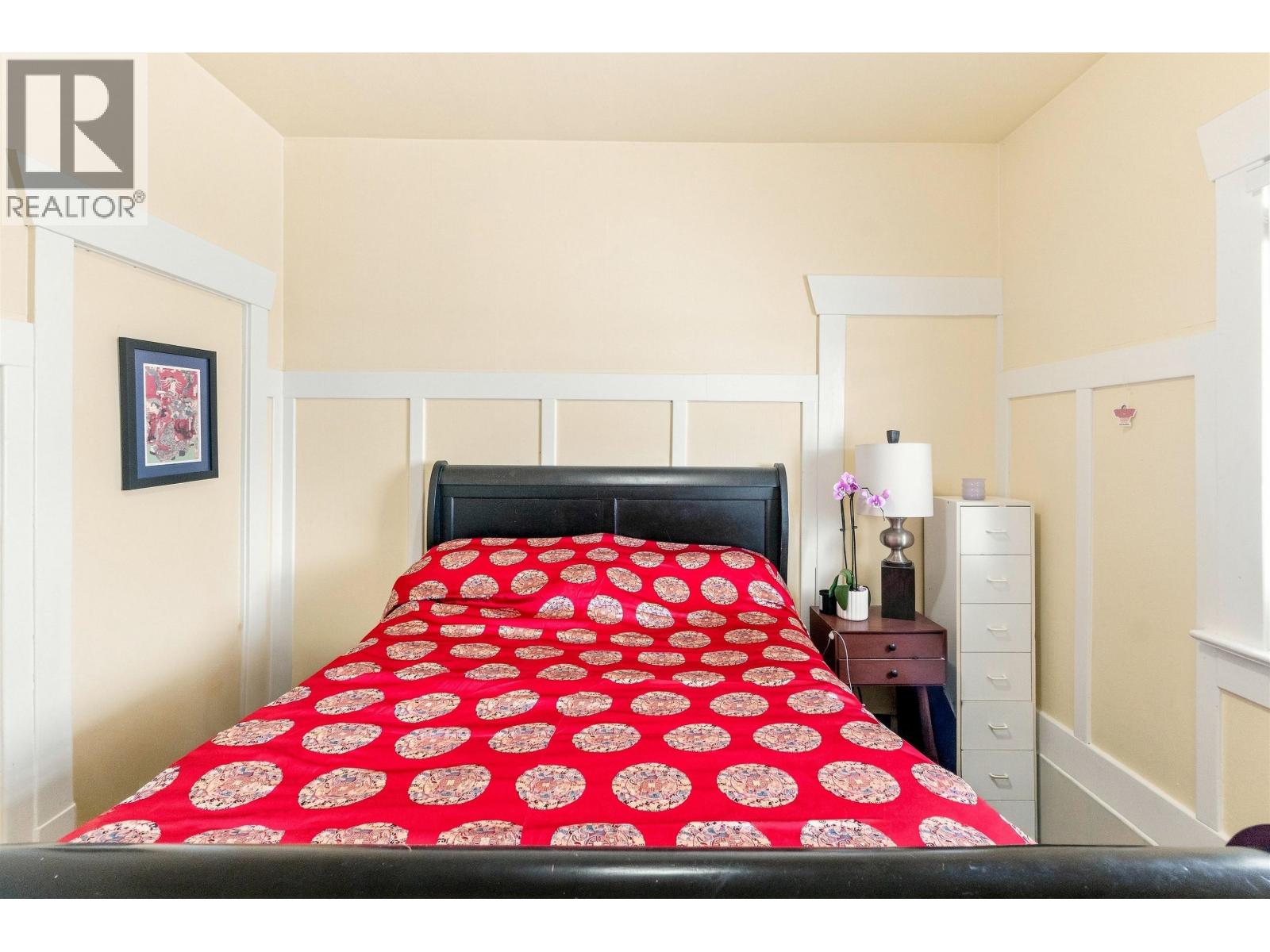 342 E Eighth Avenue Property Photo 12