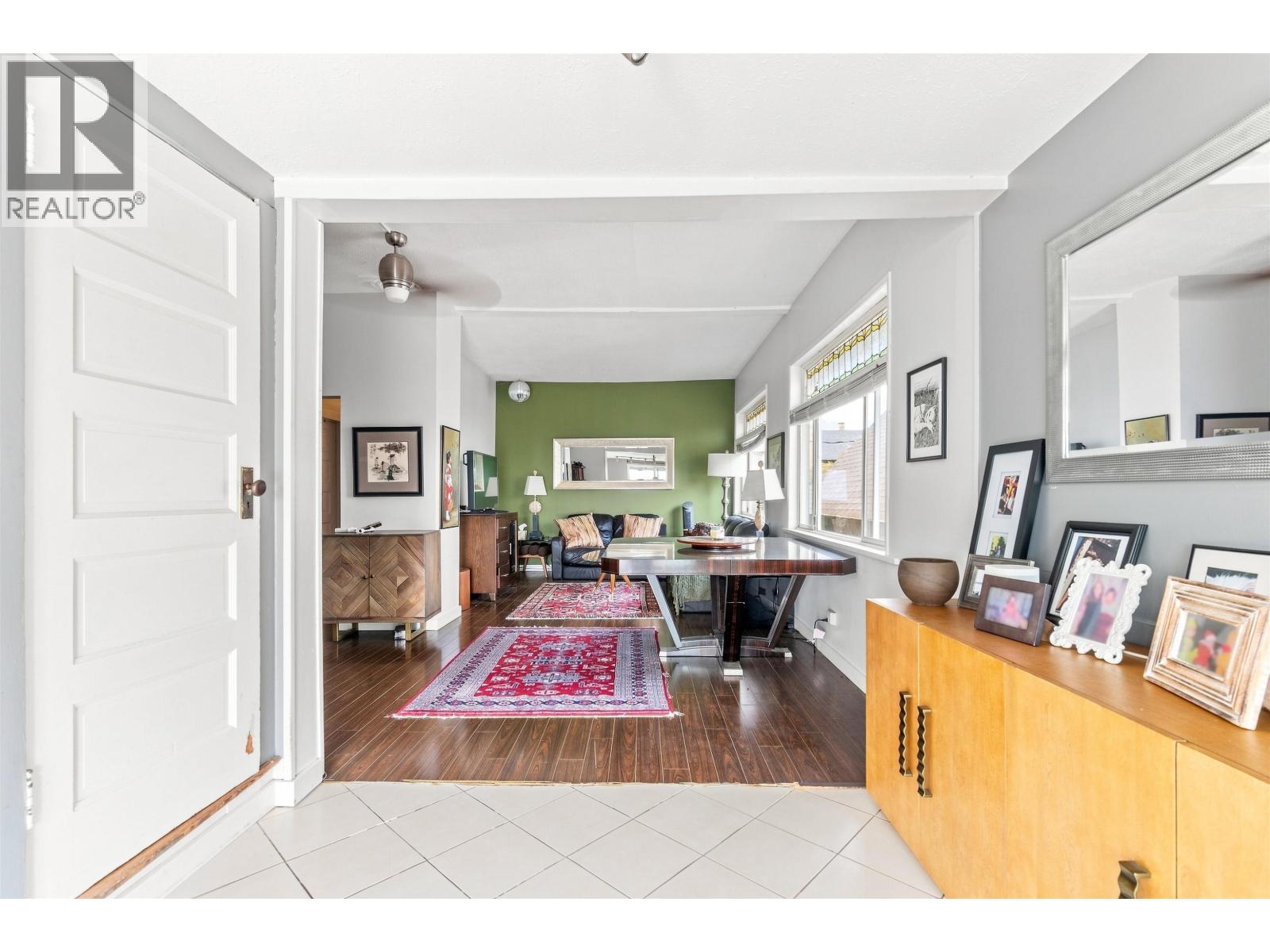 342 E Eighth Avenue Property Photo 20