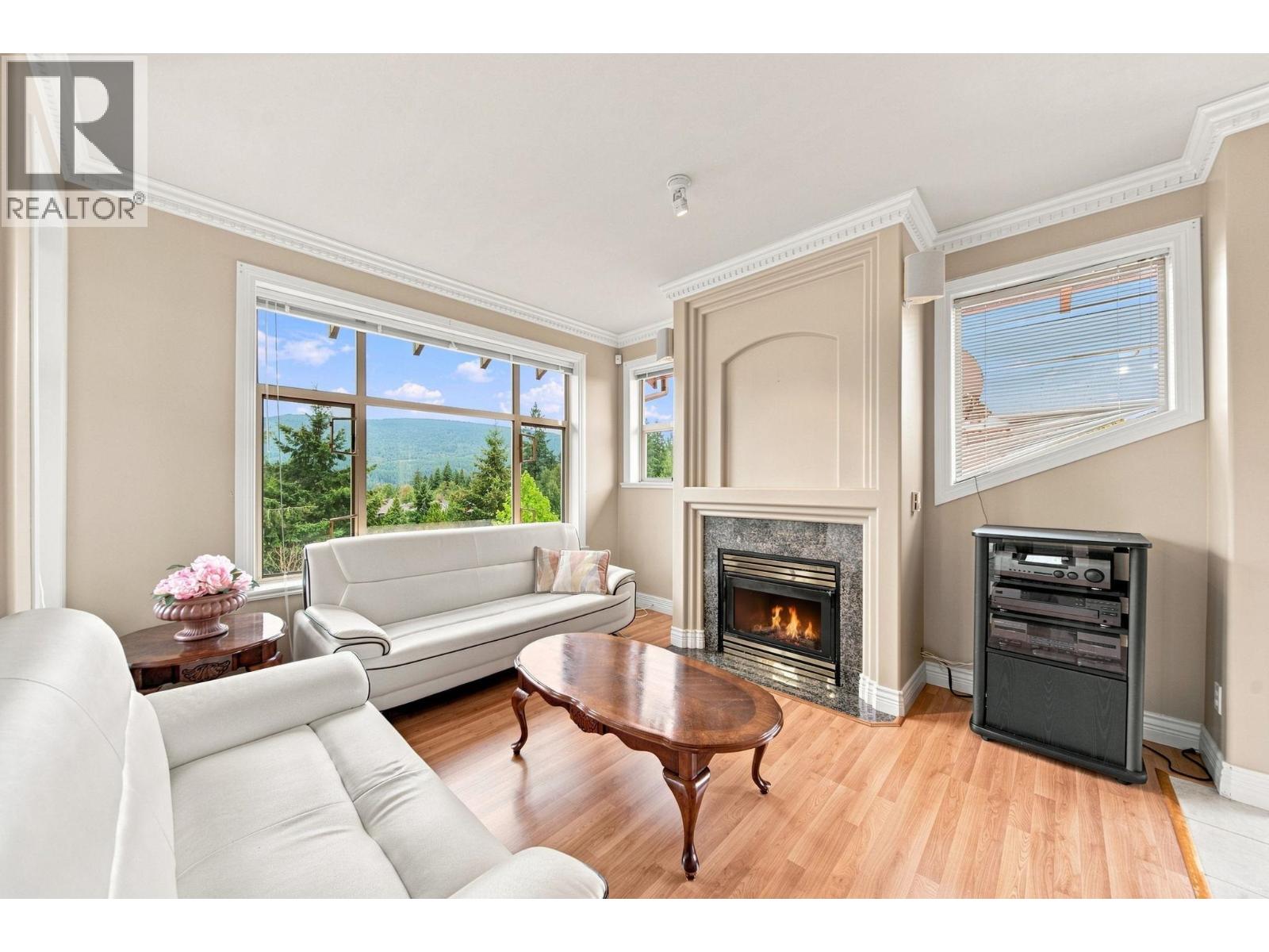 302 3176 Plateau Boulevard Property Photo 7