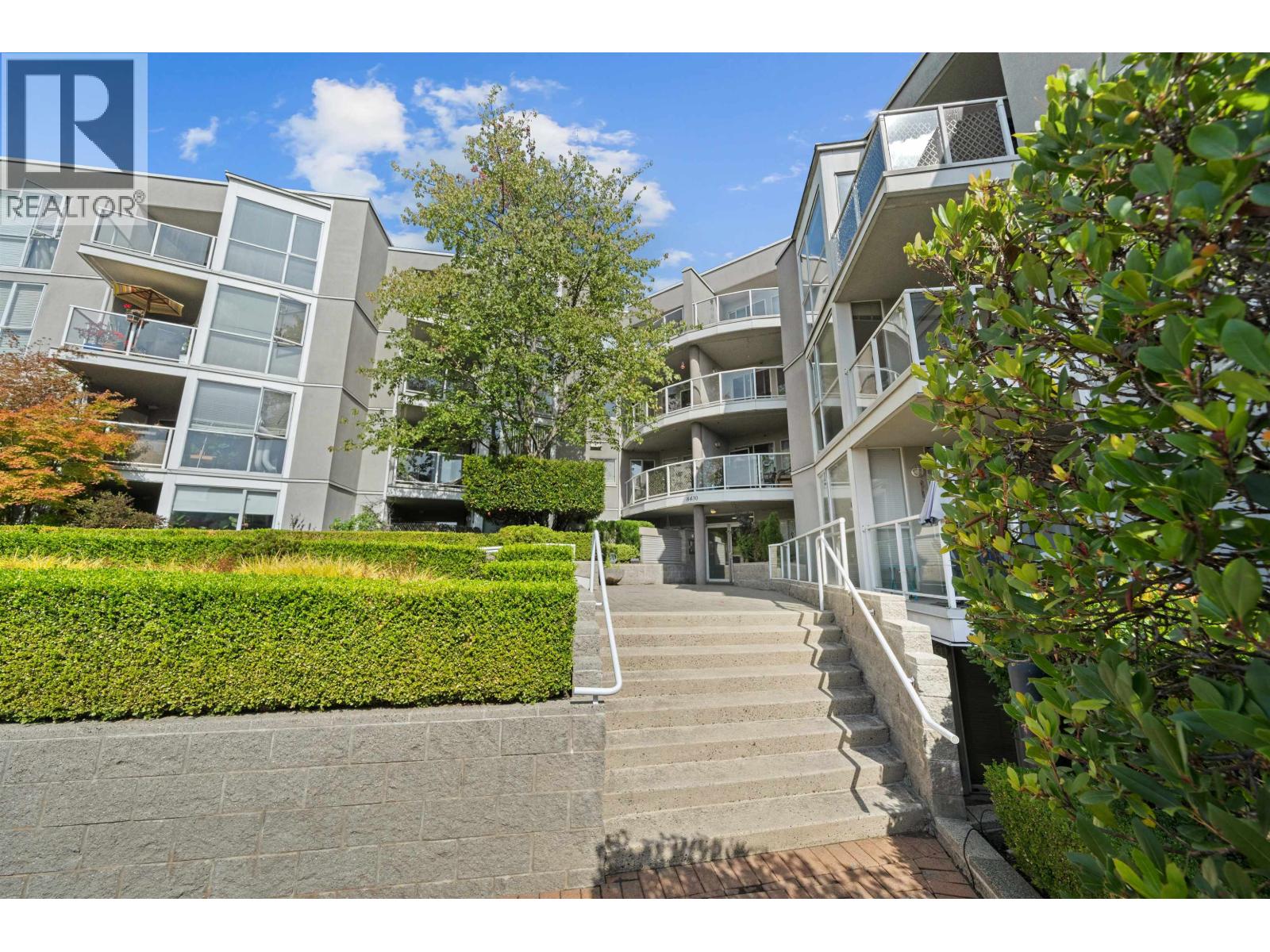 409 8430 Jellicoe Street Property Photo 1