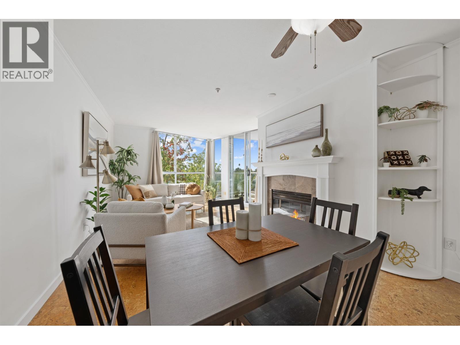 409 8430 Jellicoe Street Property Photo 6
