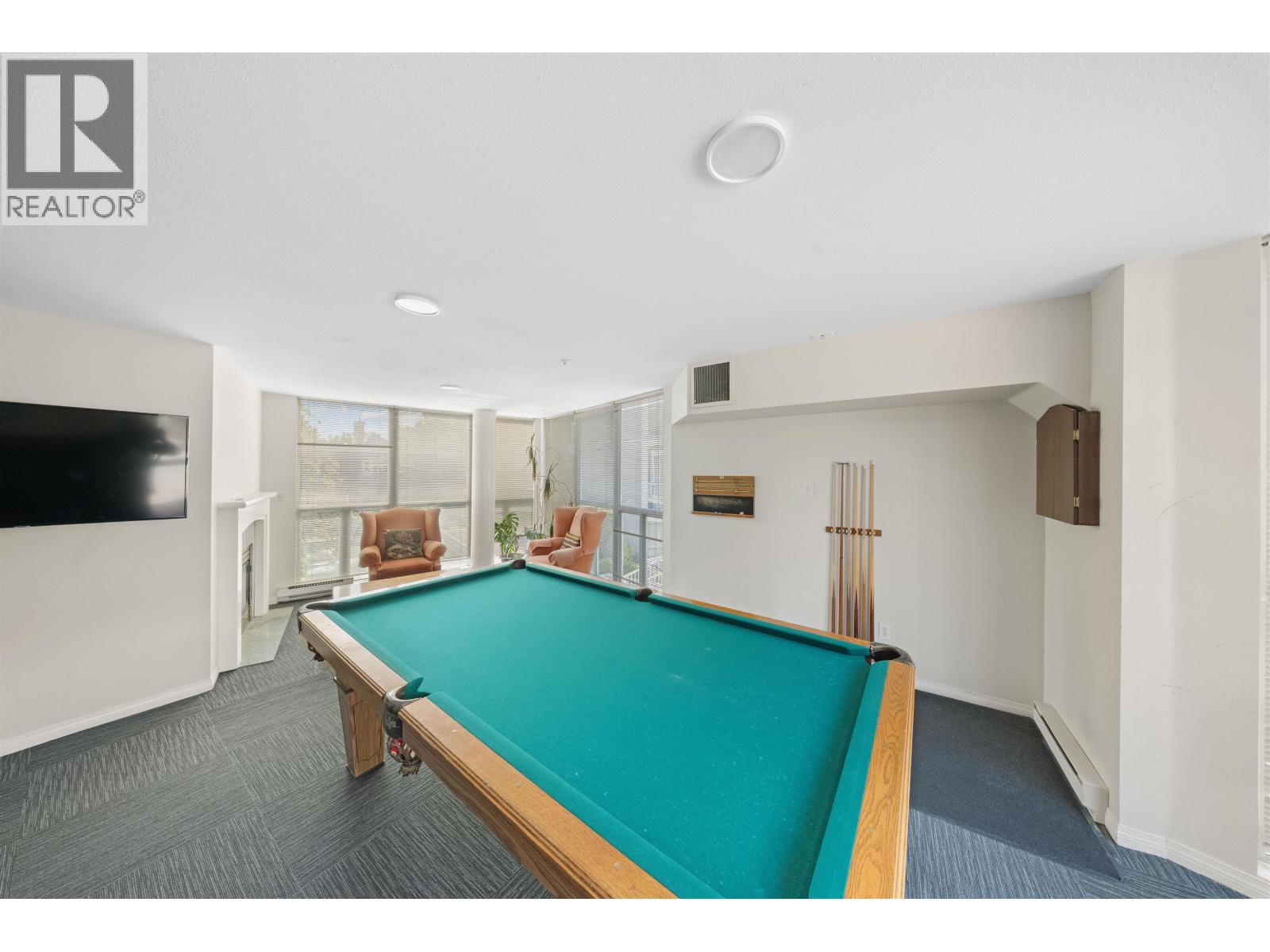 409 8430 Jellicoe Street Property Photo 23