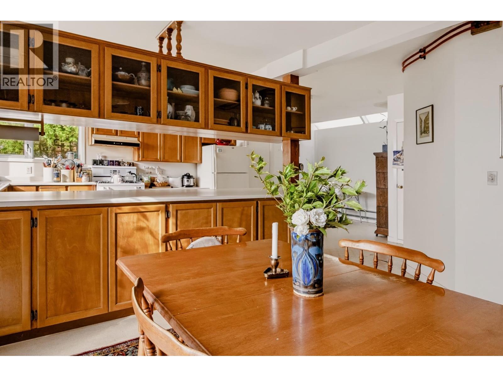 3443 Beach Avenue Property Photo 18