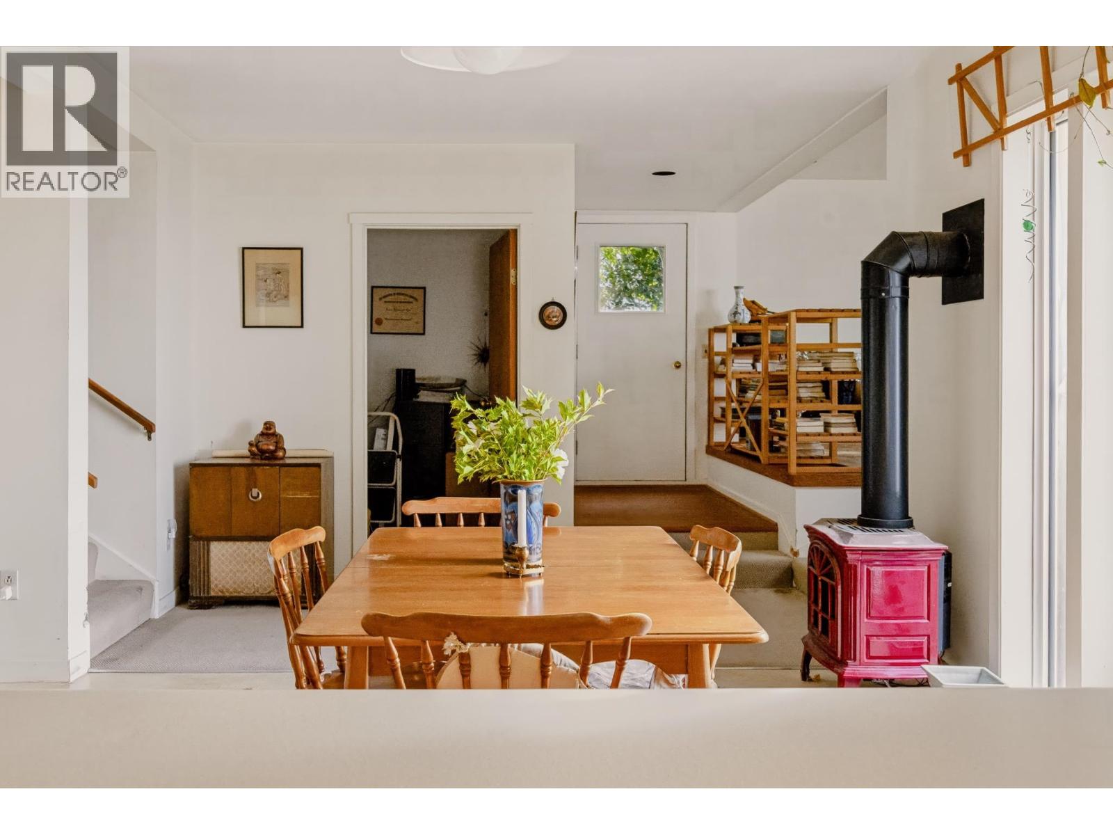 3443 Beach Avenue Property Photo 23