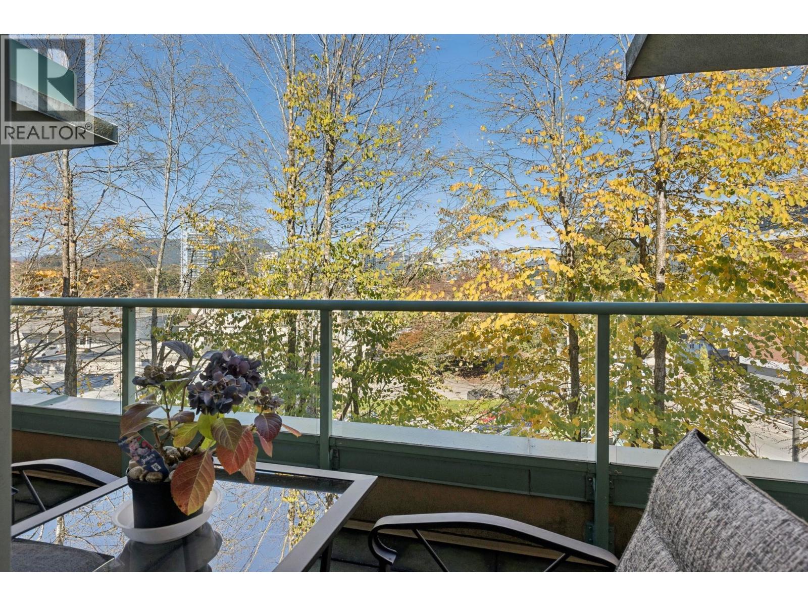 Ph12 223 Mountain Highway Property Photo 8