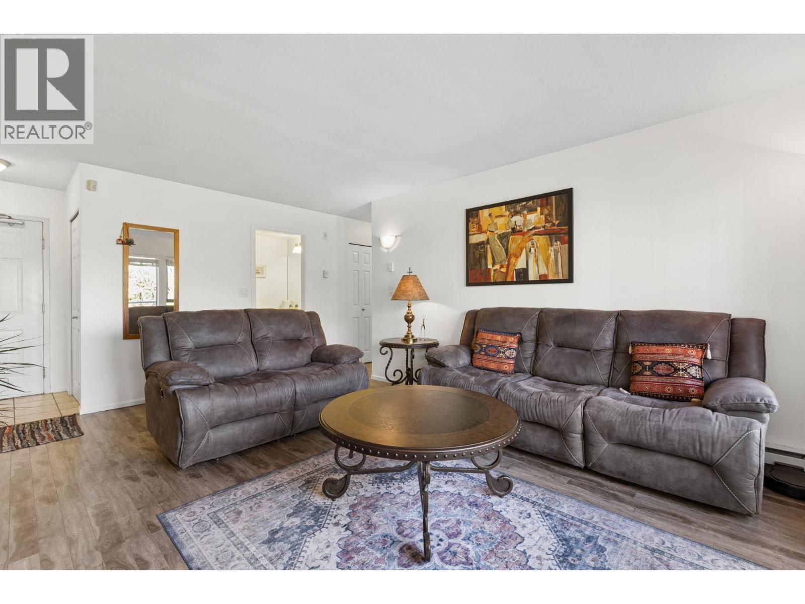 Ph12 223 Mountain Highway Property Photo 15