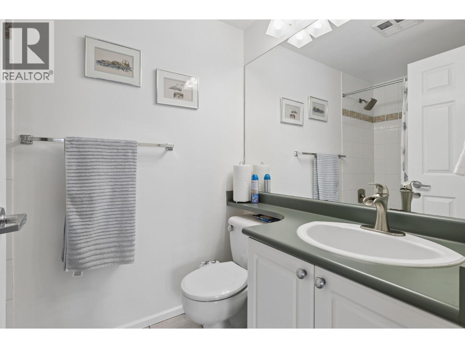 Ph12 223 Mountain Highway Property Photo 24