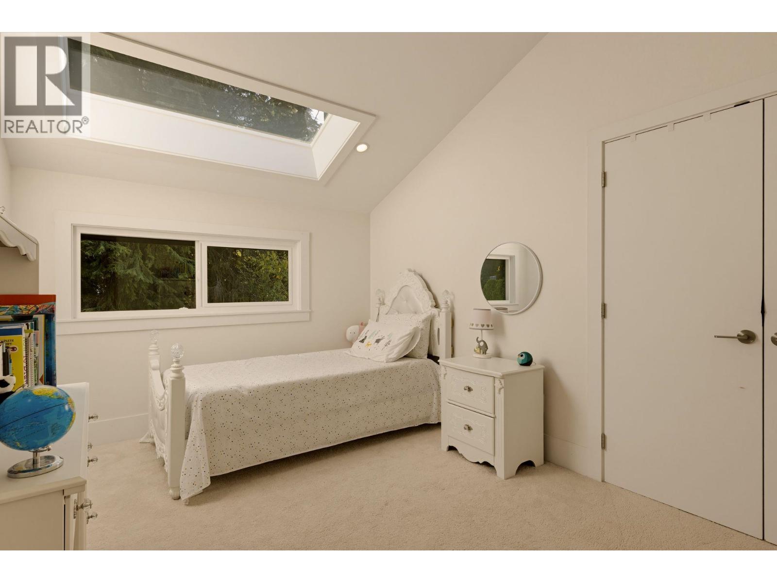 5274 Cliffridge Avenue Property Photo 24