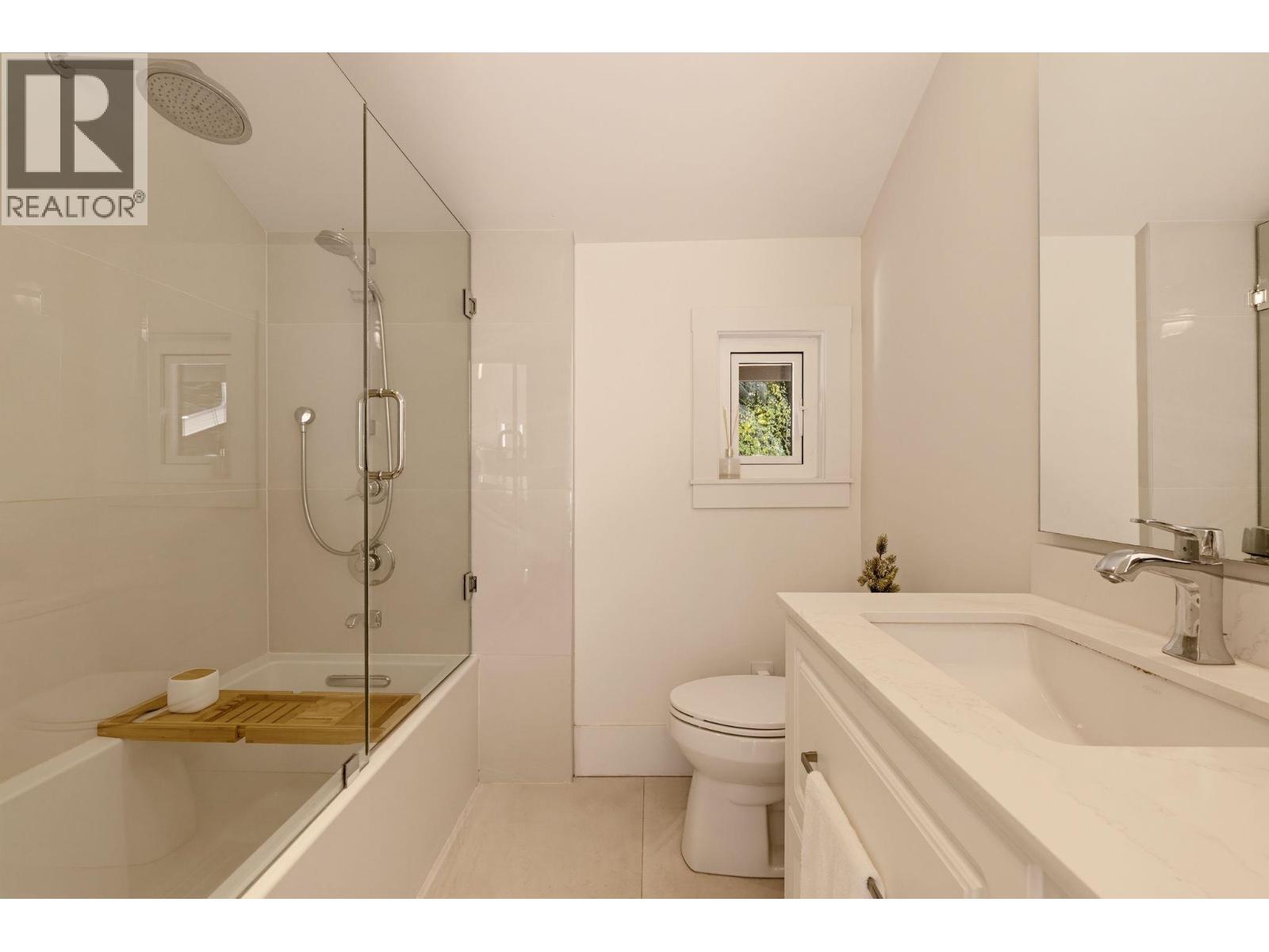 5274 Cliffridge Avenue Property Photo 29