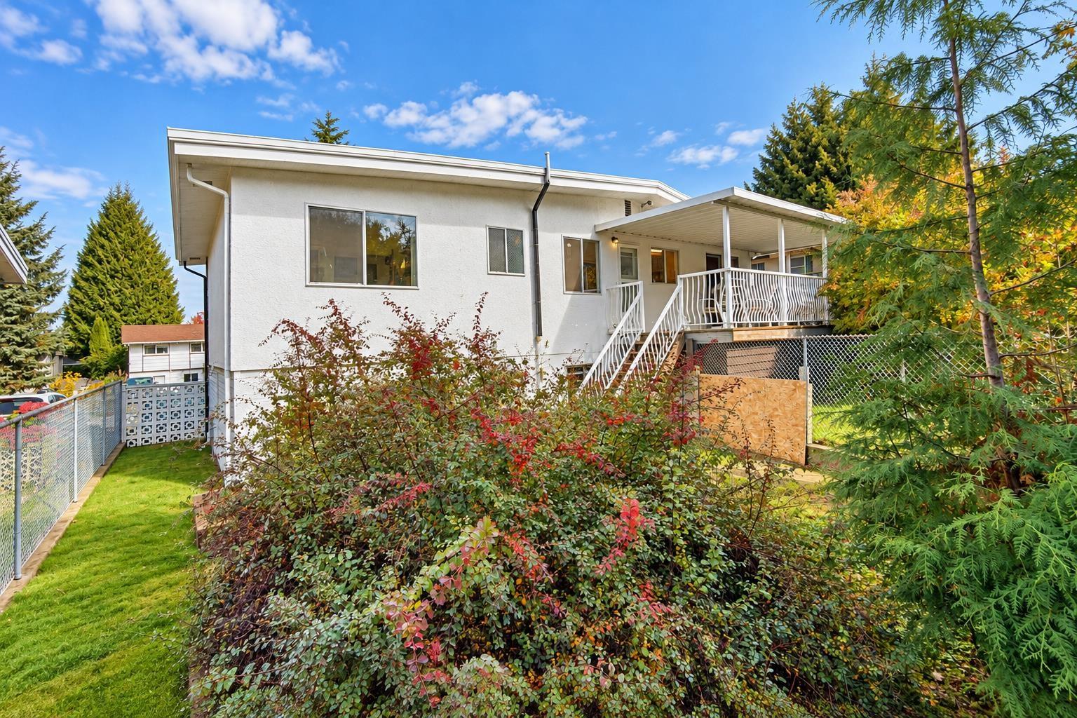 10965 Jay Crescent Property Photo 2