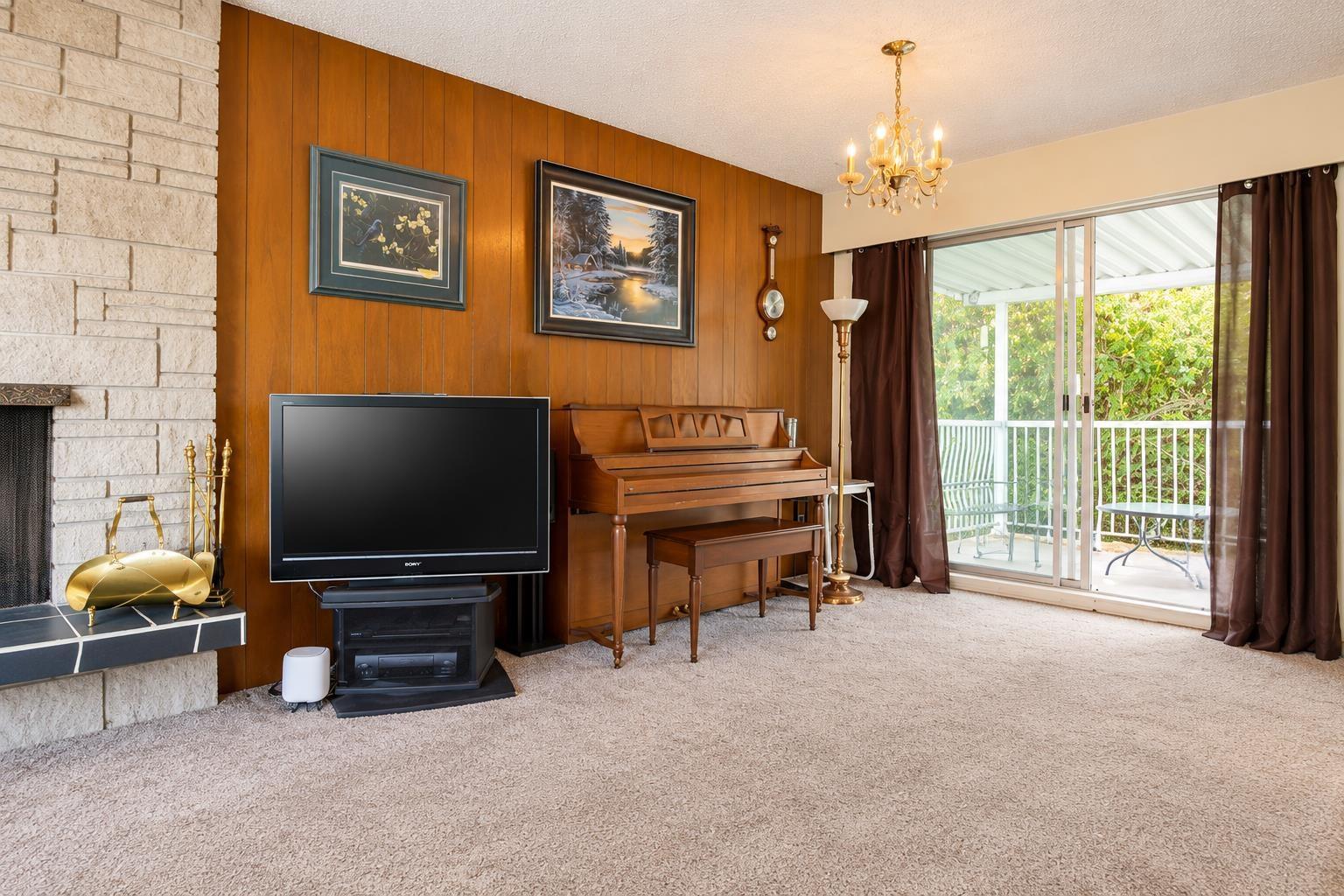 10965 Jay Crescent Property Photo 7