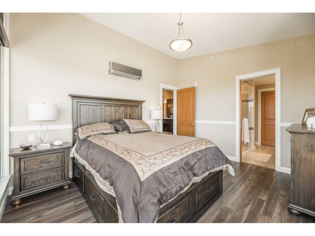 606 2860 Trethewey Street Property Photo 10