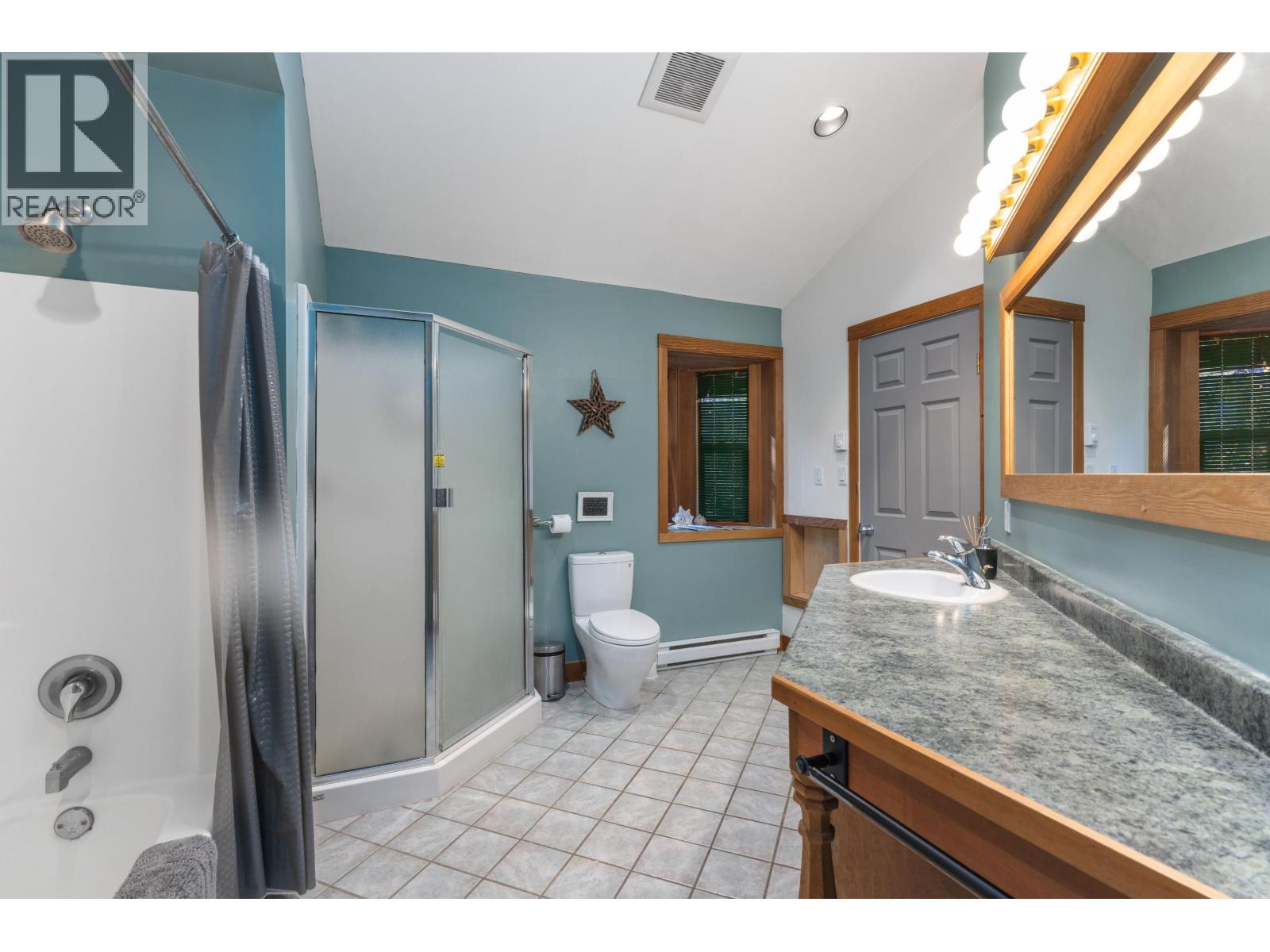 9842 Anderson Place Property Photo 11