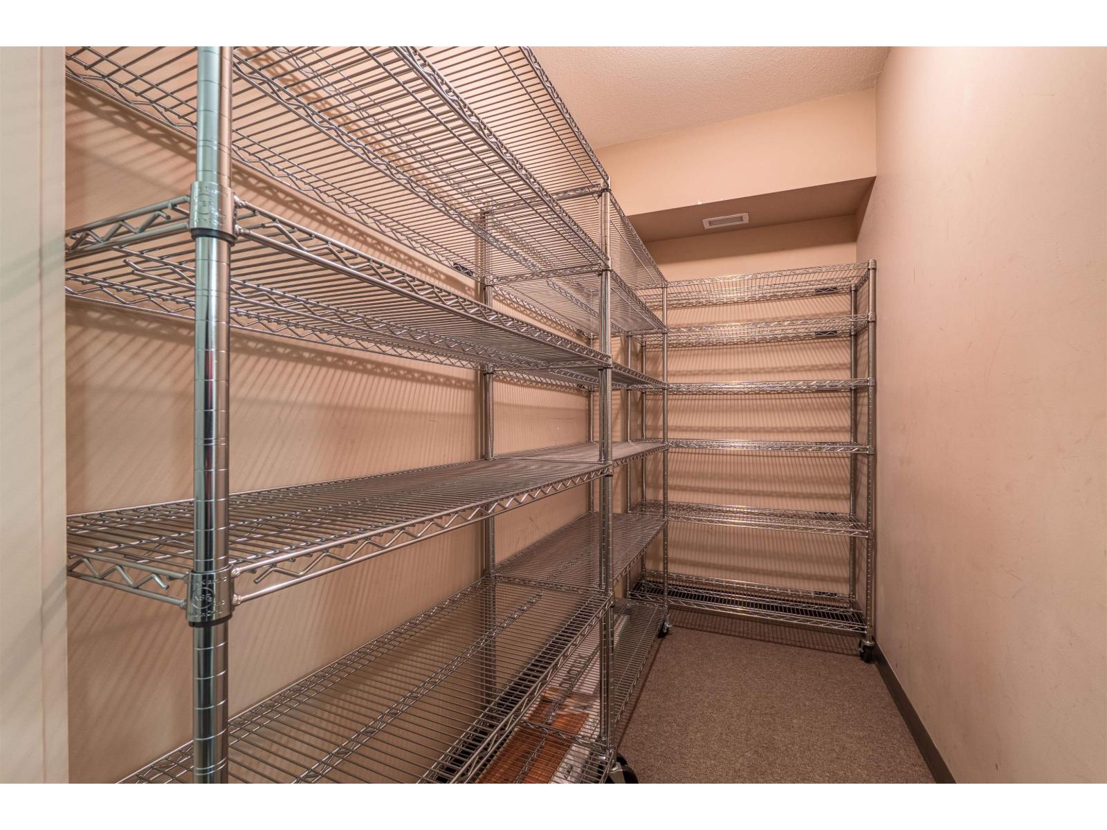 207 16469 64 Avenue Property Photo 31