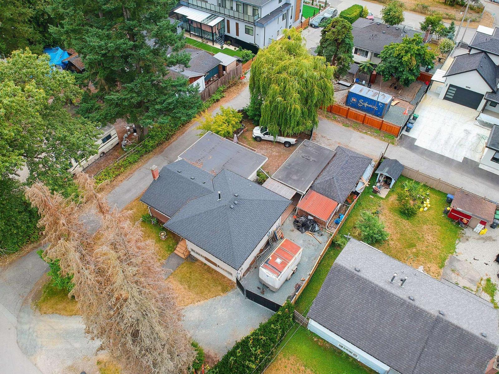 13022 101 Avenue Property Photo 5