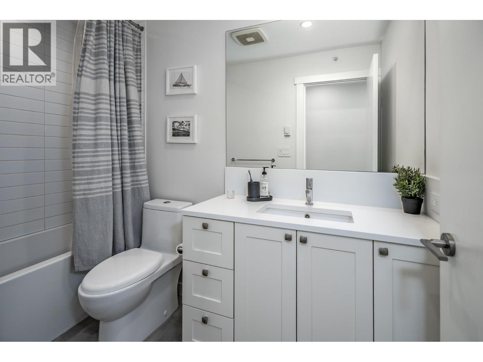 2284 Cormorant Drive Property Photo 34