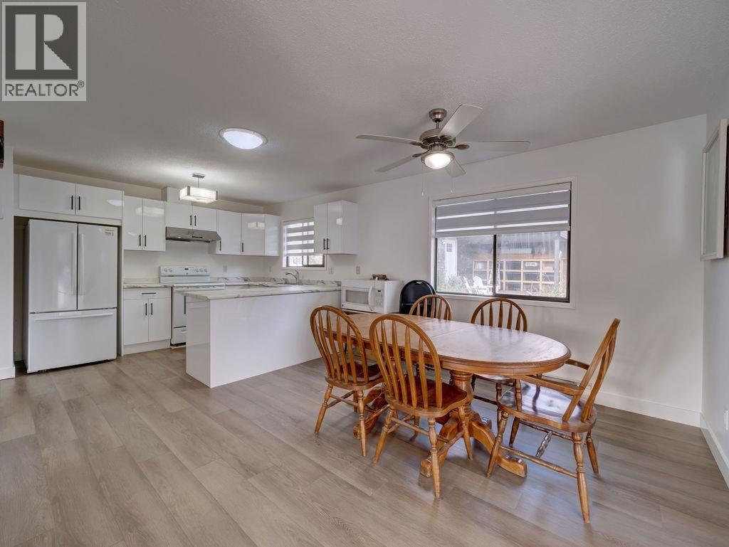 776 Seacot Way Property Photo 12