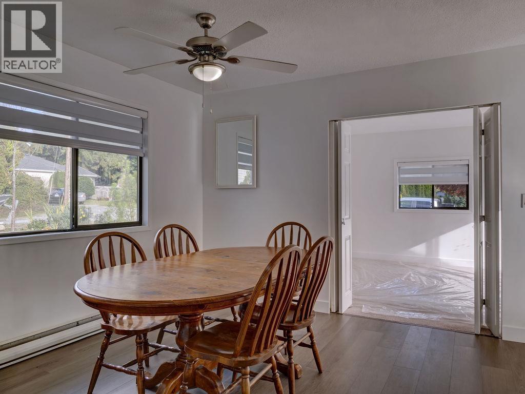 776 Seacot Way Property Photo 14