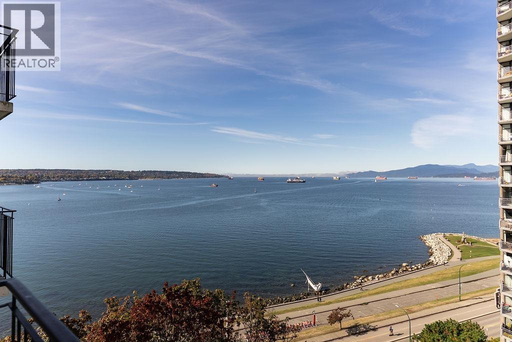 1103 1575 Beach Avenue Property Photo 10