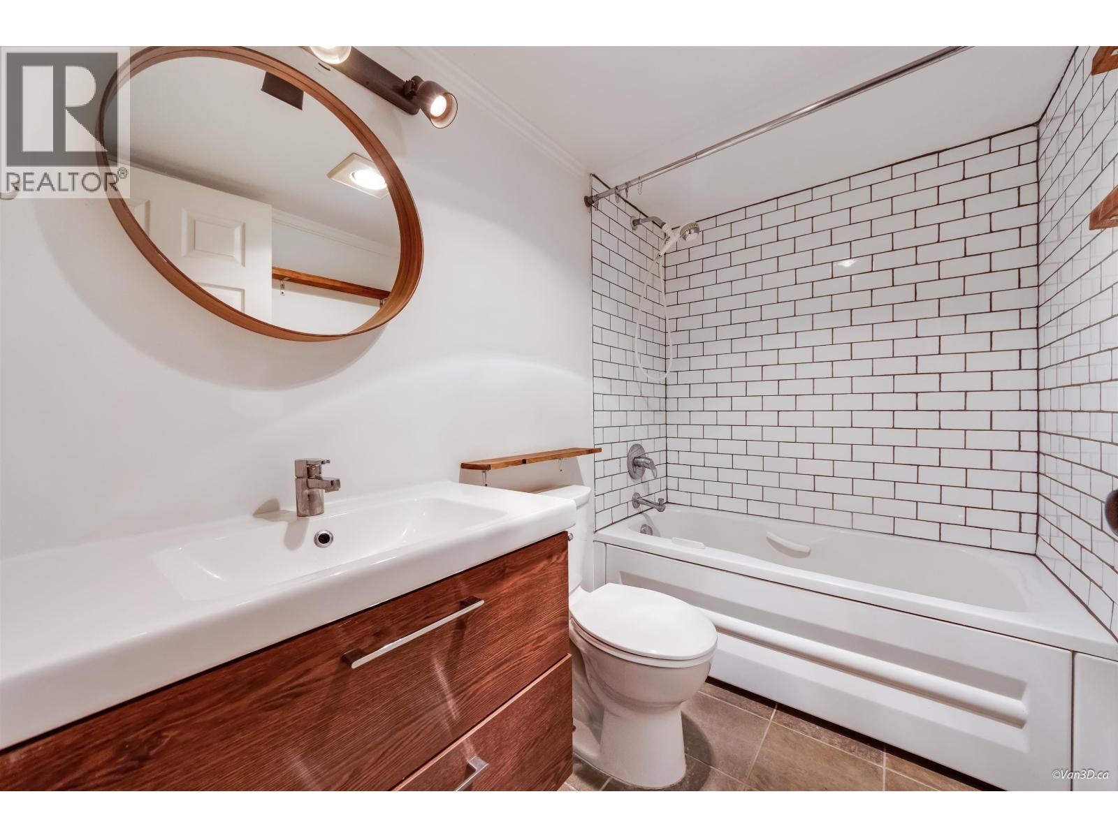 105 5577 Smith Avenue Property Photo 14