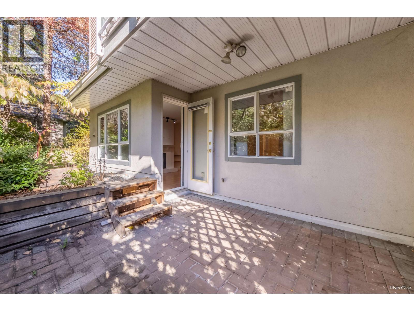 105 5577 Smith Avenue Property Photo 17