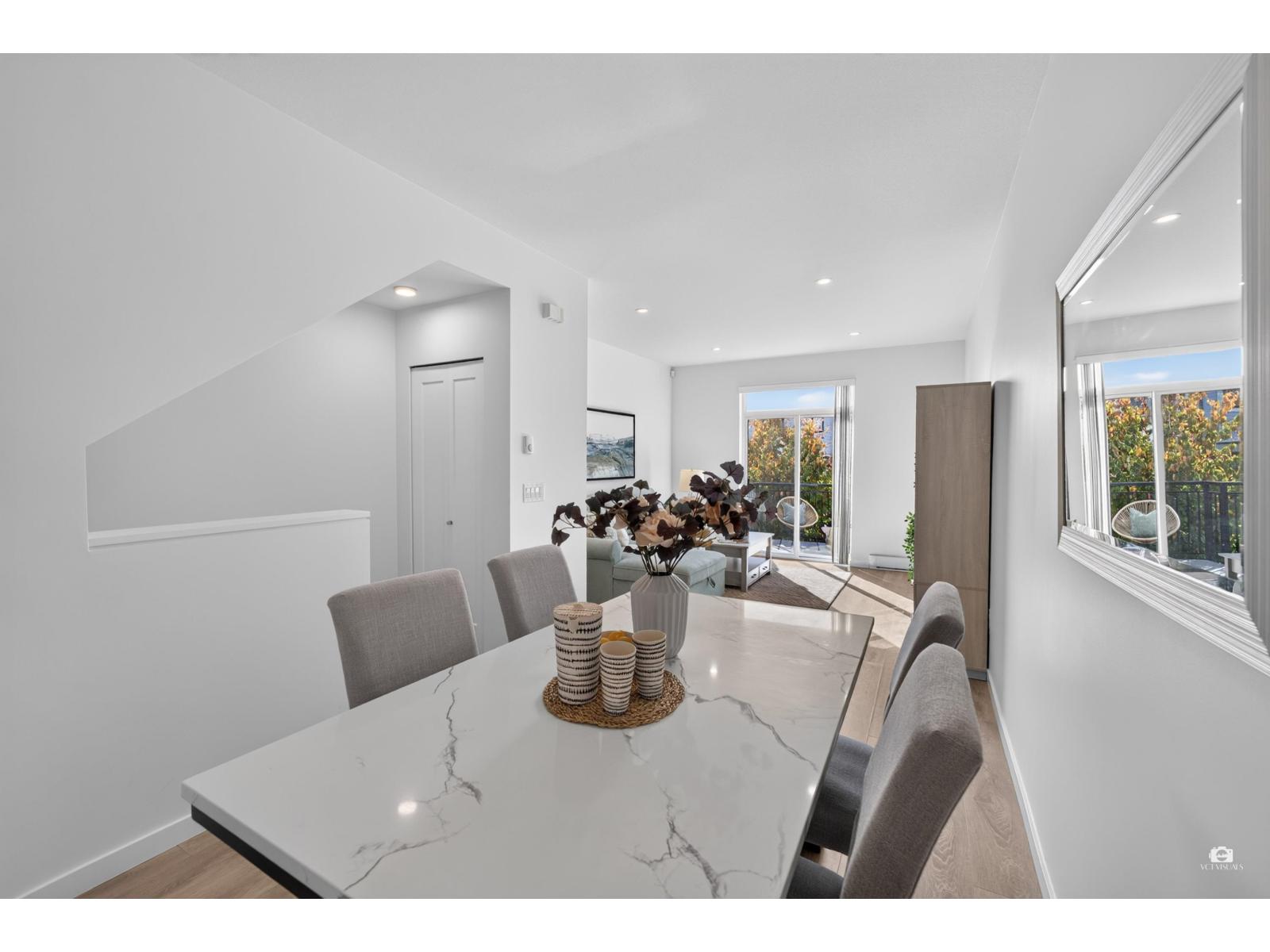 125 15235 Sitka Drive Property Photo 11