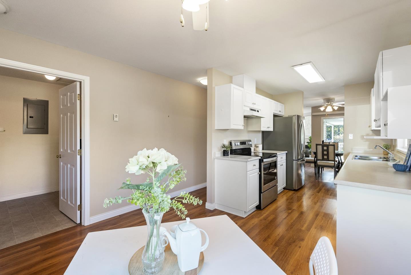 84 15020 66a Avenue Property Photo 12