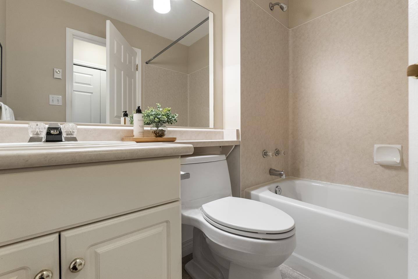 84 15020 66a Avenue Property Photo 21