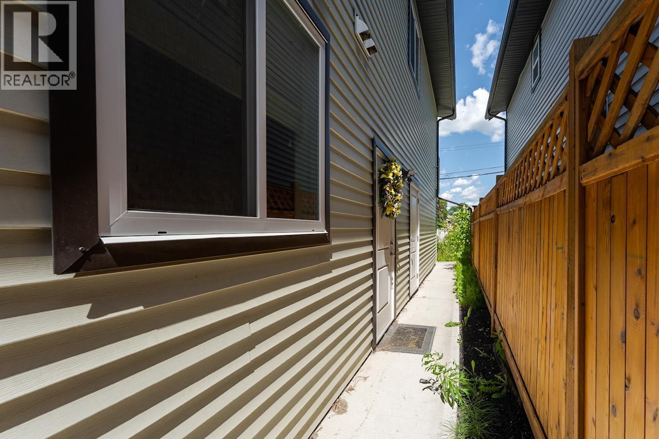1648 9th Avenue Property Photo 25