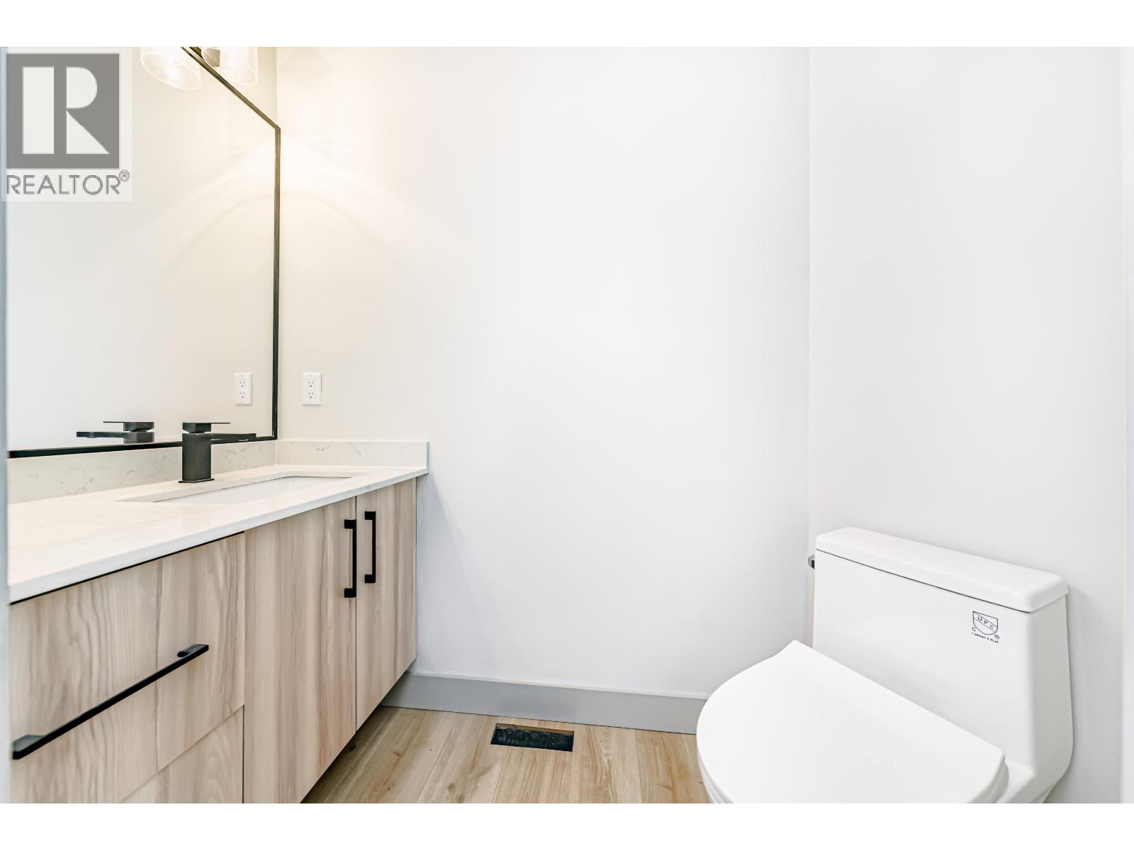 7516 Lambeth Drive Property Photo 21