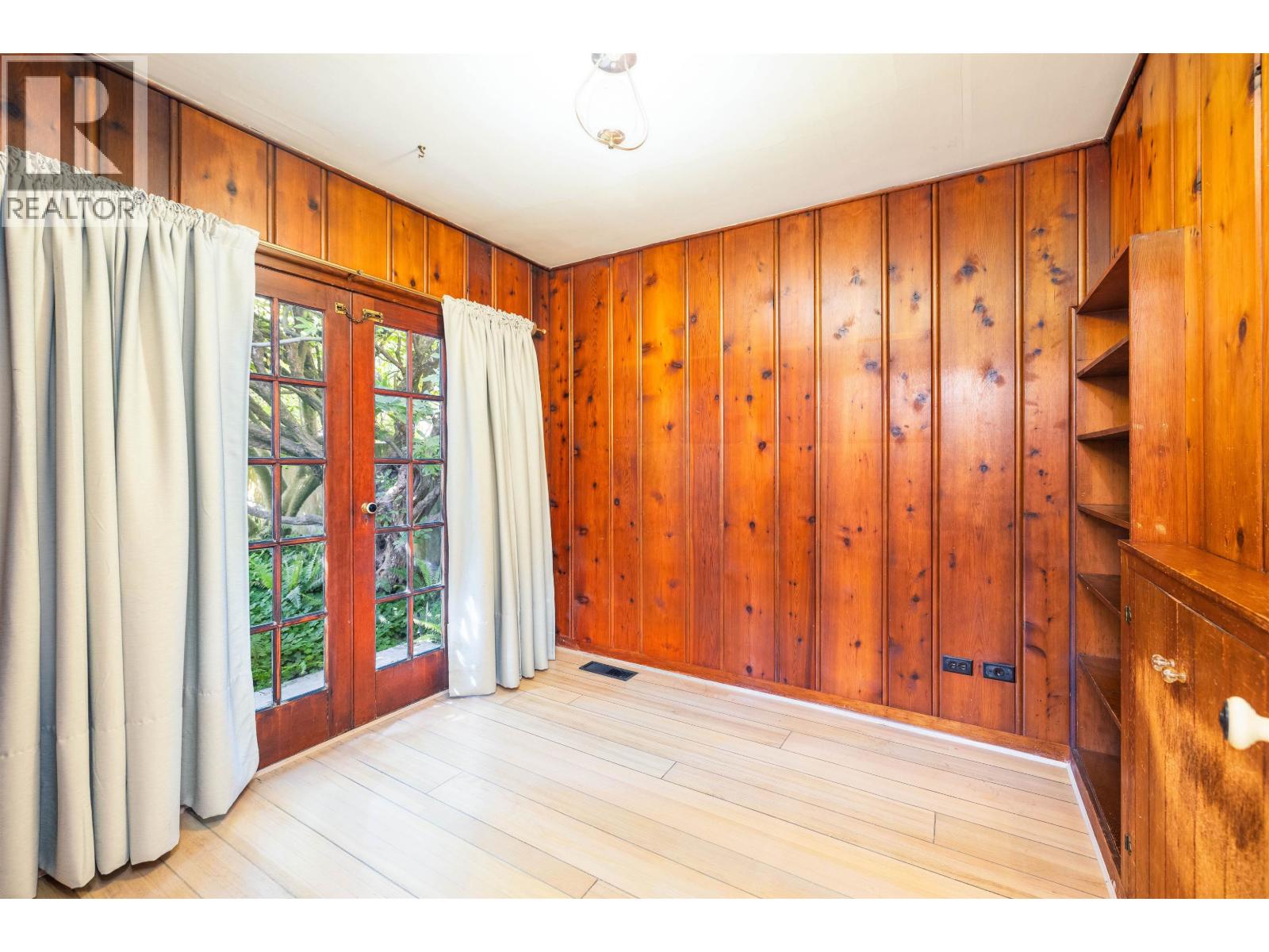 4888 Narvaez Drive Property Photo 17