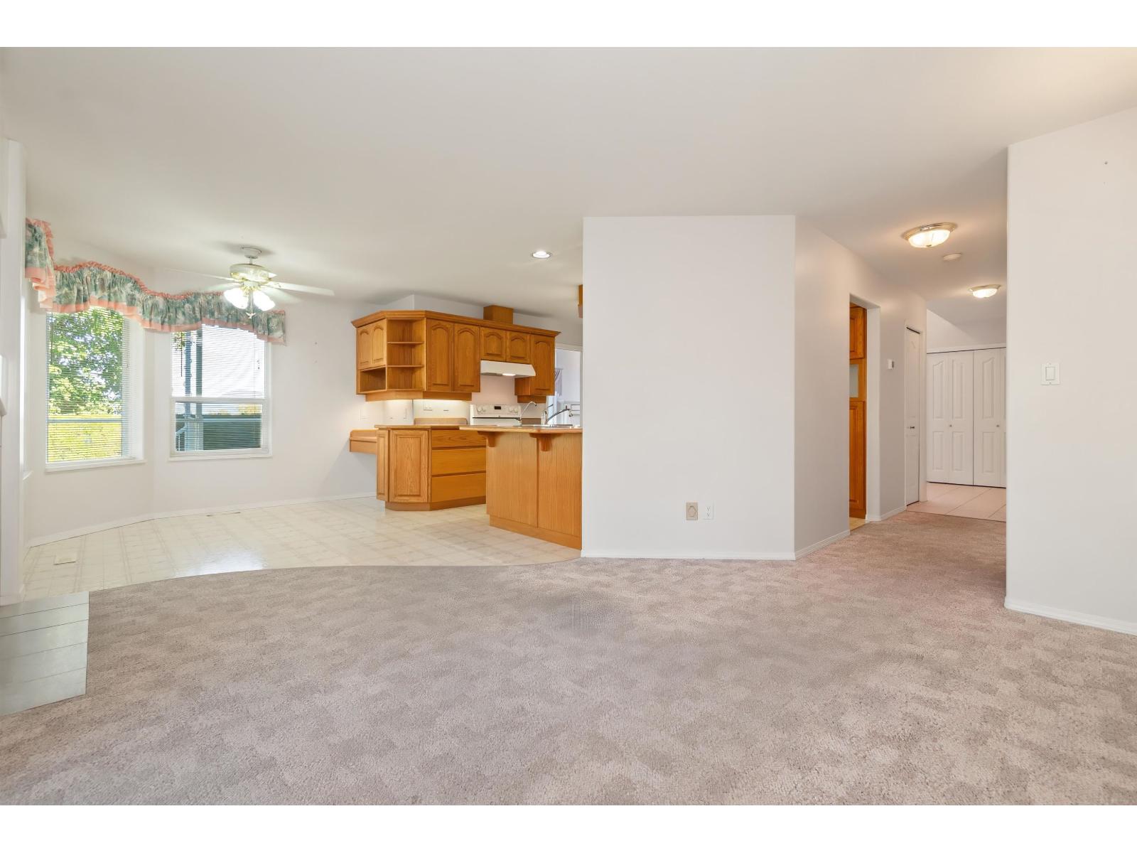 5659 Viewpoint Place Property Photo 15