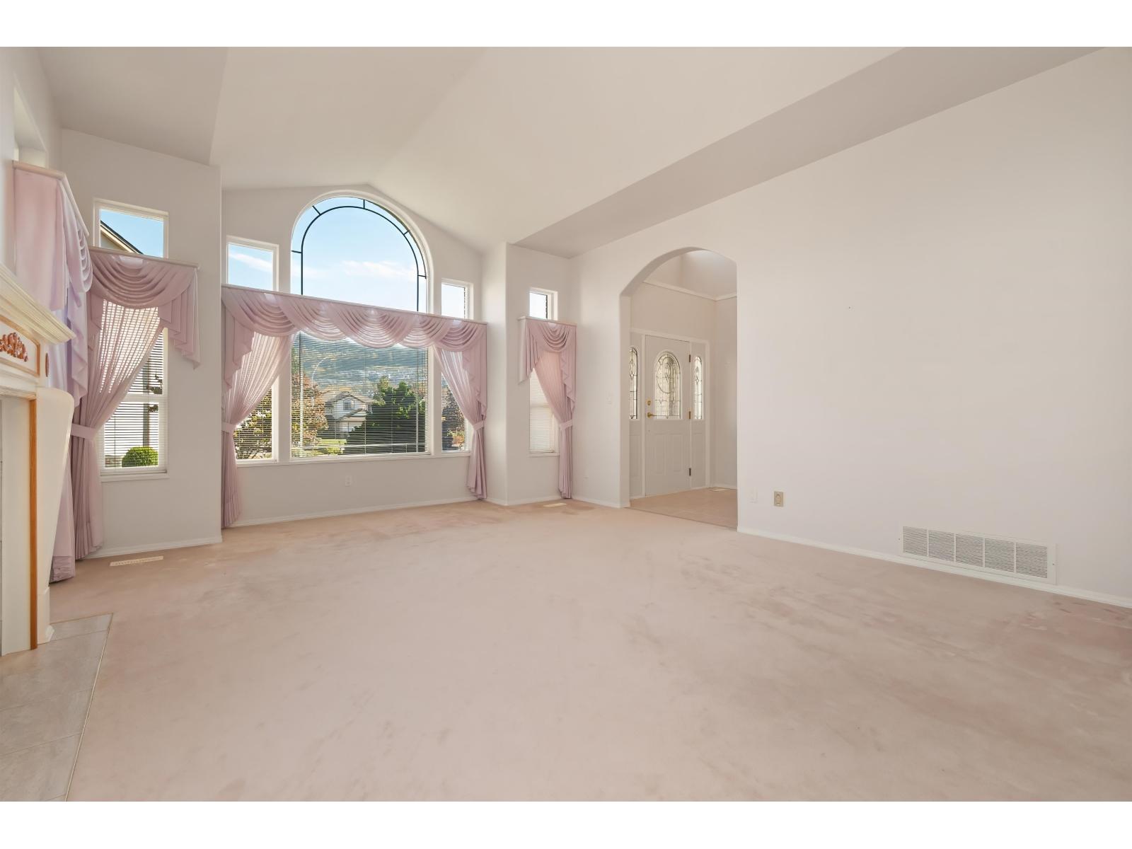 5659 Viewpoint Place Property Photo 22
