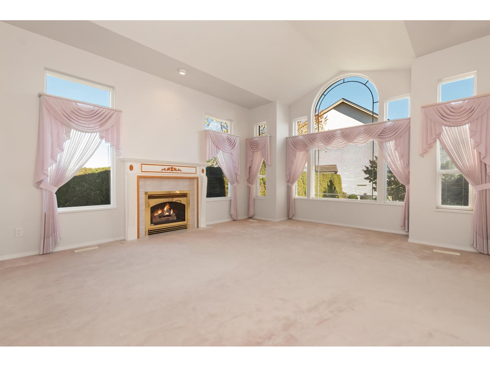 5659 Viewpoint Place Property Photo 23