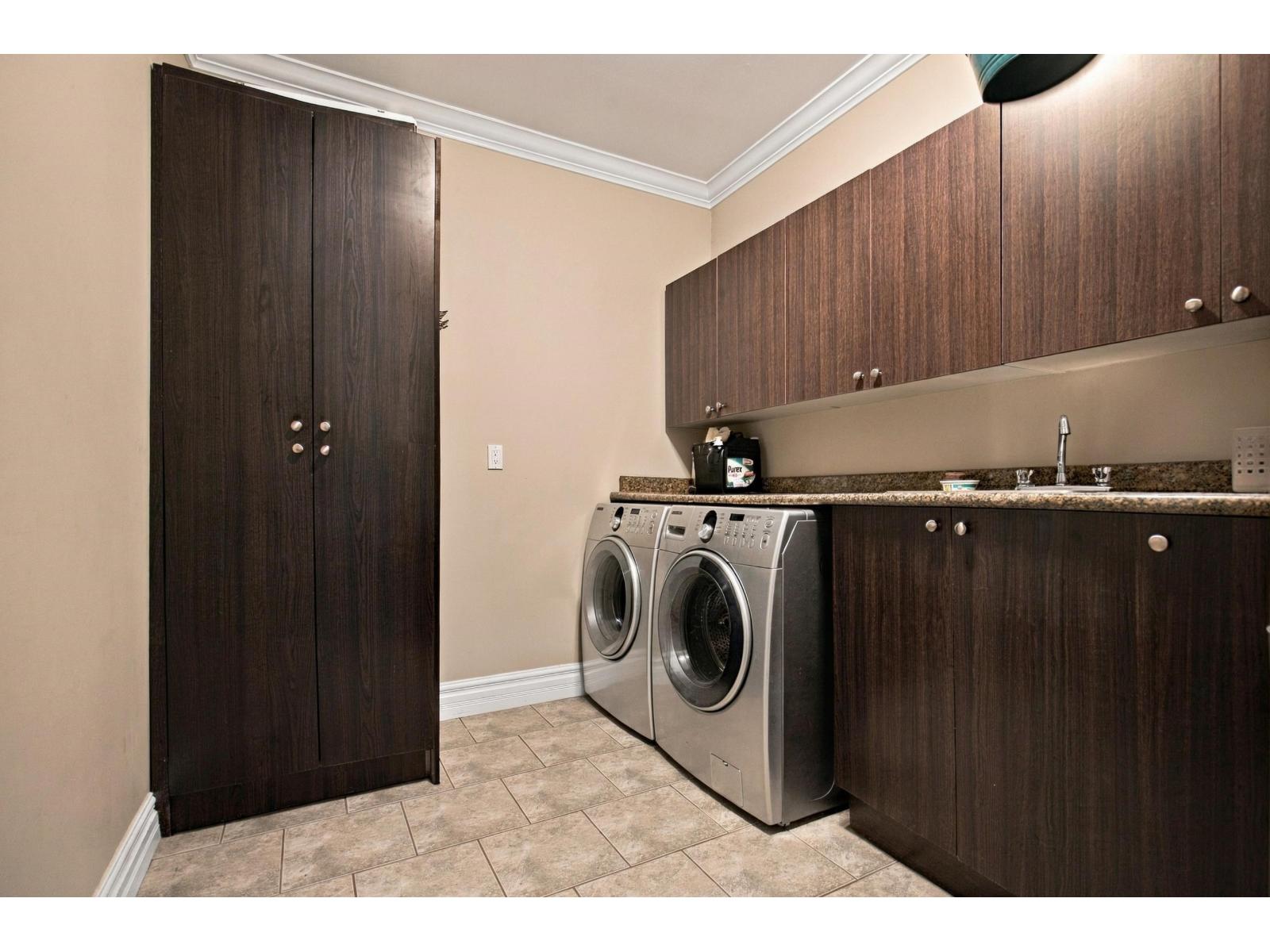 13988 89 Avenue Property Photo 18