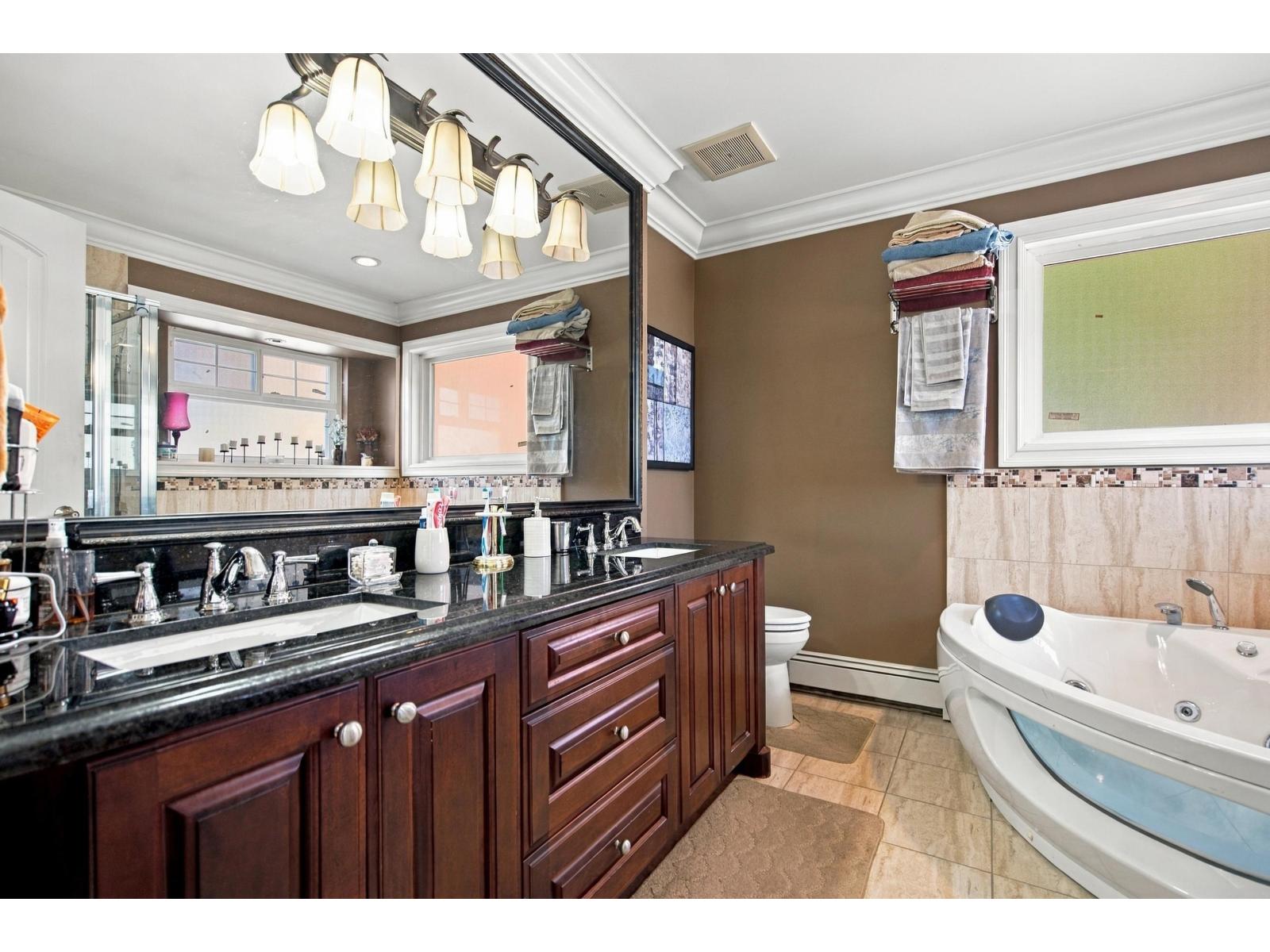 13988 89 Avenue Property Photo 21