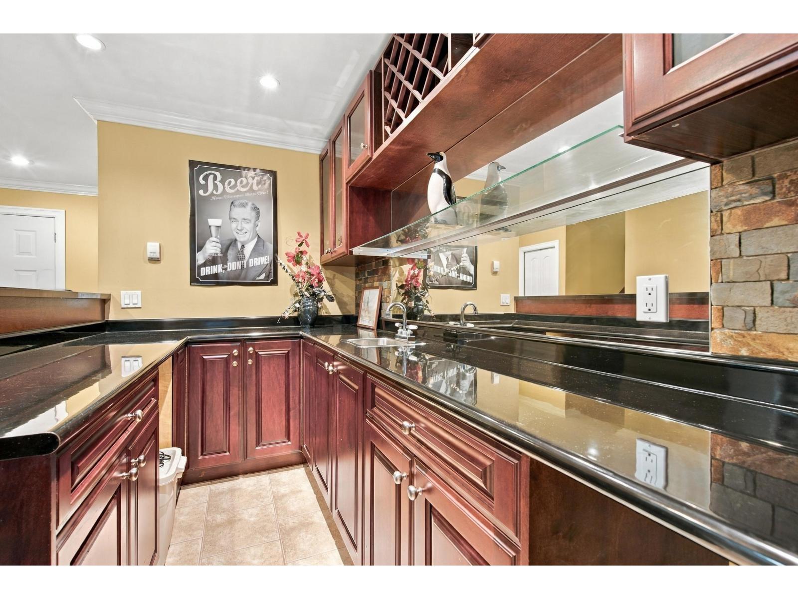 13988 89 Avenue Property Photo 28
