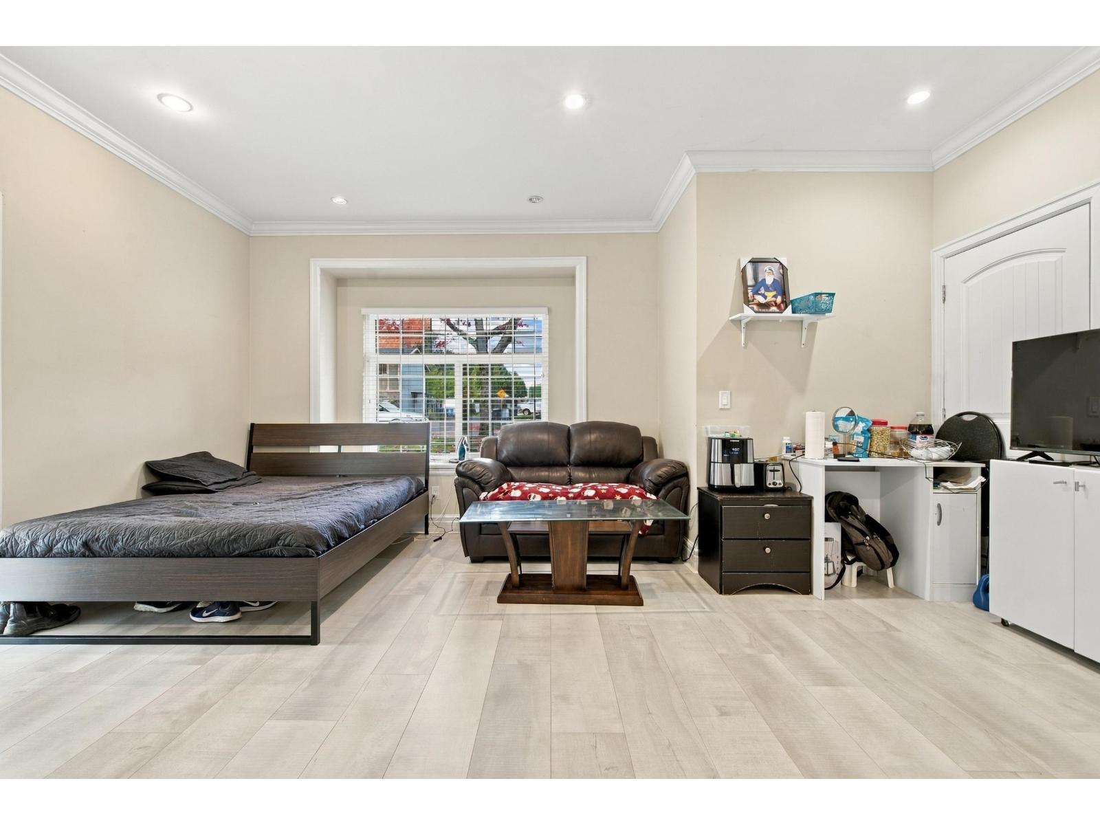 13988 89 Avenue Property Photo 37
